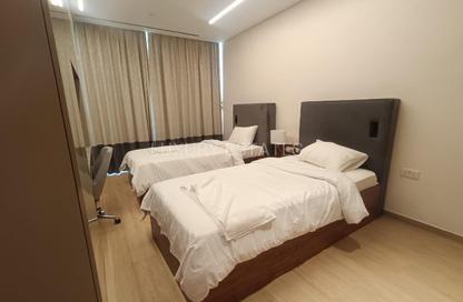 Apartment - 3 - 4 for rent in Lusail Marina Heights - Marina District - Lusail