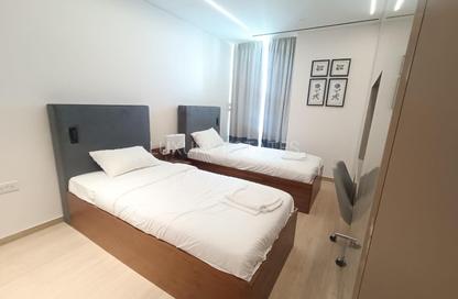 Apartment - 3 - 4 for rent in Lusail Marina Heights - Marina District - Lusail