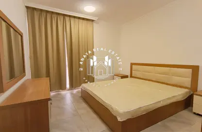 Apartment - 2 Bedrooms - 1 Bathroom for rent in Al Sadd Road - Al Sadd - Doha