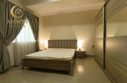 Apartment - 1 Bedroom - 1 Bathroom for rent in Umm Ghuwalina - Umm Ghuwailina - Doha