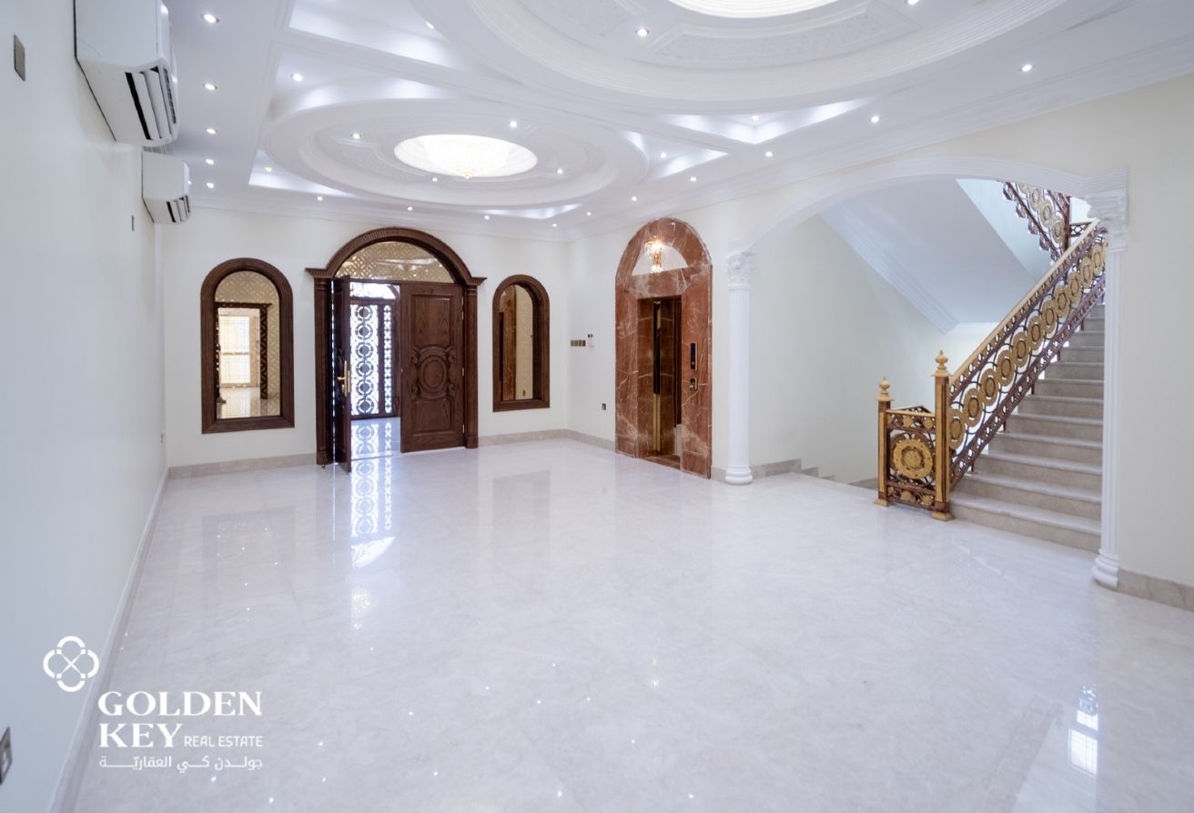 High-End Finishes  – Grand 9BR Villa in Al Thumama