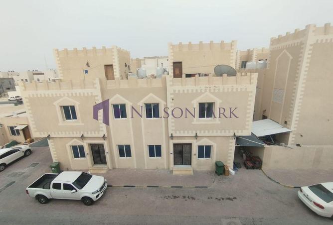 982804 - Property Image 3