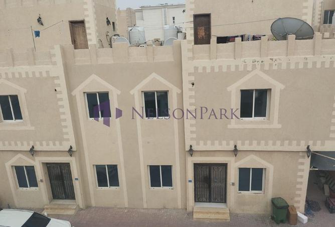 982804 - Property Image 2