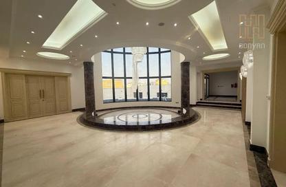 Villa - 7 Bedrooms - 7+ Bathrooms for rent in North Shore - Qatar Entertainment City - Lusail