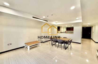 Apartment - 2 Bedrooms - 3 Bathrooms for rent in West Porto Drive - Porto Arabia - The Pearl Island - Doha