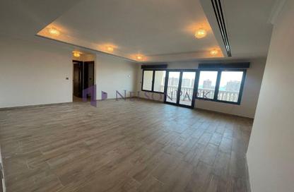 Apartment - 2 Bedrooms - 3 Bathrooms for rent in East Porto Drive - Porto Arabia - The Pearl Island - Doha