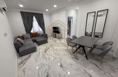 Apartment - 2 Bedrooms - 3 Bathrooms for rent in Al Nasr Street - Al Nasr - Doha
