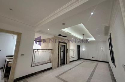 Villa - 5 - 7+ for rent in Waterfront North Villas - Waterfront Residential - The Waterfront - Lusail