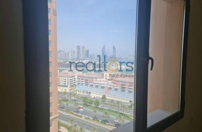 Apartment - 1 Bedroom - 2 Bathrooms for sale in Tower 13 - Porto Arabia - The Pearl Island - Doha