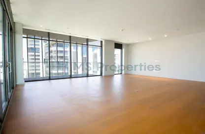 Apartment - 2 Bedrooms - 3 Bathrooms for sale in Seef Lusail Tower 1 - Seef Lusail - Lusail City - Lusail