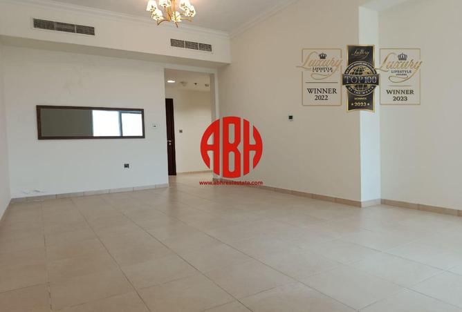 60949355 - Property Image 2