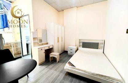 Apartment - Studio - 1 Bathroom for rent in Umm Ghwailina Comm - Umm Ghuwalina - Umm Ghuwailina - Doha