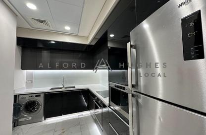 Apartment - 3 Bedrooms - 5 Bathrooms for rent in Floresta Gardens - Floresta Gardens - The Pearl Island - Doha