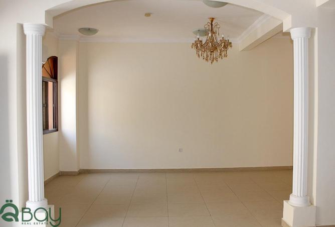 53377848 - Property Image 3