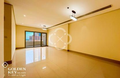 Apartment - 2 - 2 for rent in Lusail Residence - Marina District - Lusail