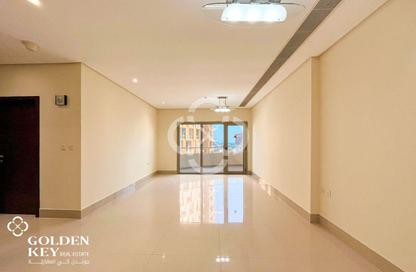Apartment - 2 - 2 for rent in Lusail Residence - Marina District - Lusail