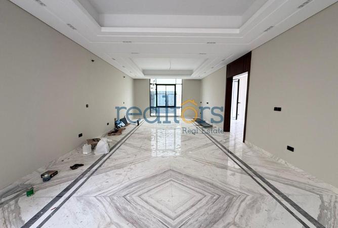 52043684 - Property Image 3