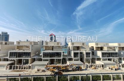 Apartment - 2 Bedrooms - 3 Bathrooms for sale in Crystal Residence - Gewan Island - The Pearl Island - Doha