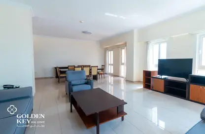 Apartment - 3 Bedrooms - 4 Bathrooms for rent in West Bay Tower - West Bay - West Bay - Doha