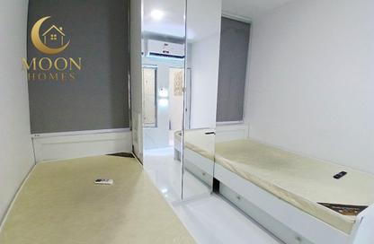Apartment - Studio - 1 for rent in Umm Ghuwailina 4 - Umm Ghuwailina - Doha