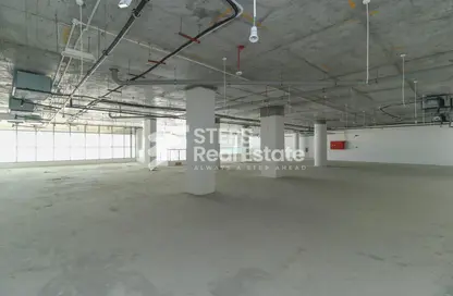 Office Space - Studio - 1 Bathroom for rent in Bin Omran 35 - Fereej Bin Omran - Doha