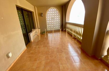 Apartment - 1 Bedroom - 2 Bathrooms for rent in East Porto Drive - Porto Arabia - The Pearl Island - Doha