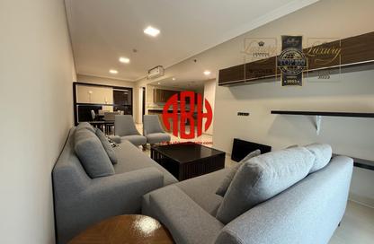 Apartment - 1 Bedroom - 2 Bathrooms for rent in Musheireb - Musheireb - Doha