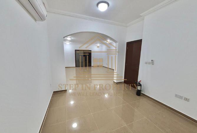 60610959 - Property Image 2