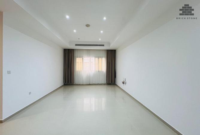 52319879 - Property Image 2