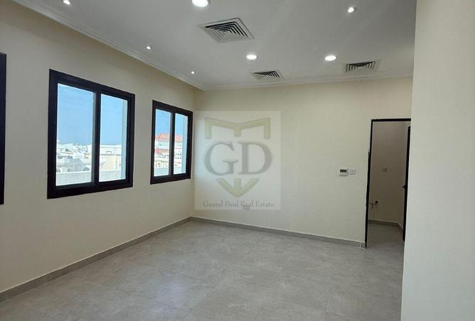 1021929 - Property Image 2