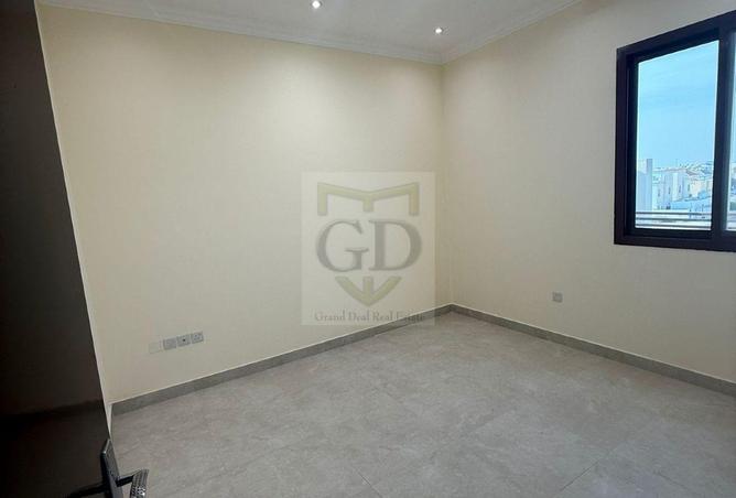 1021929 - Property Image 3