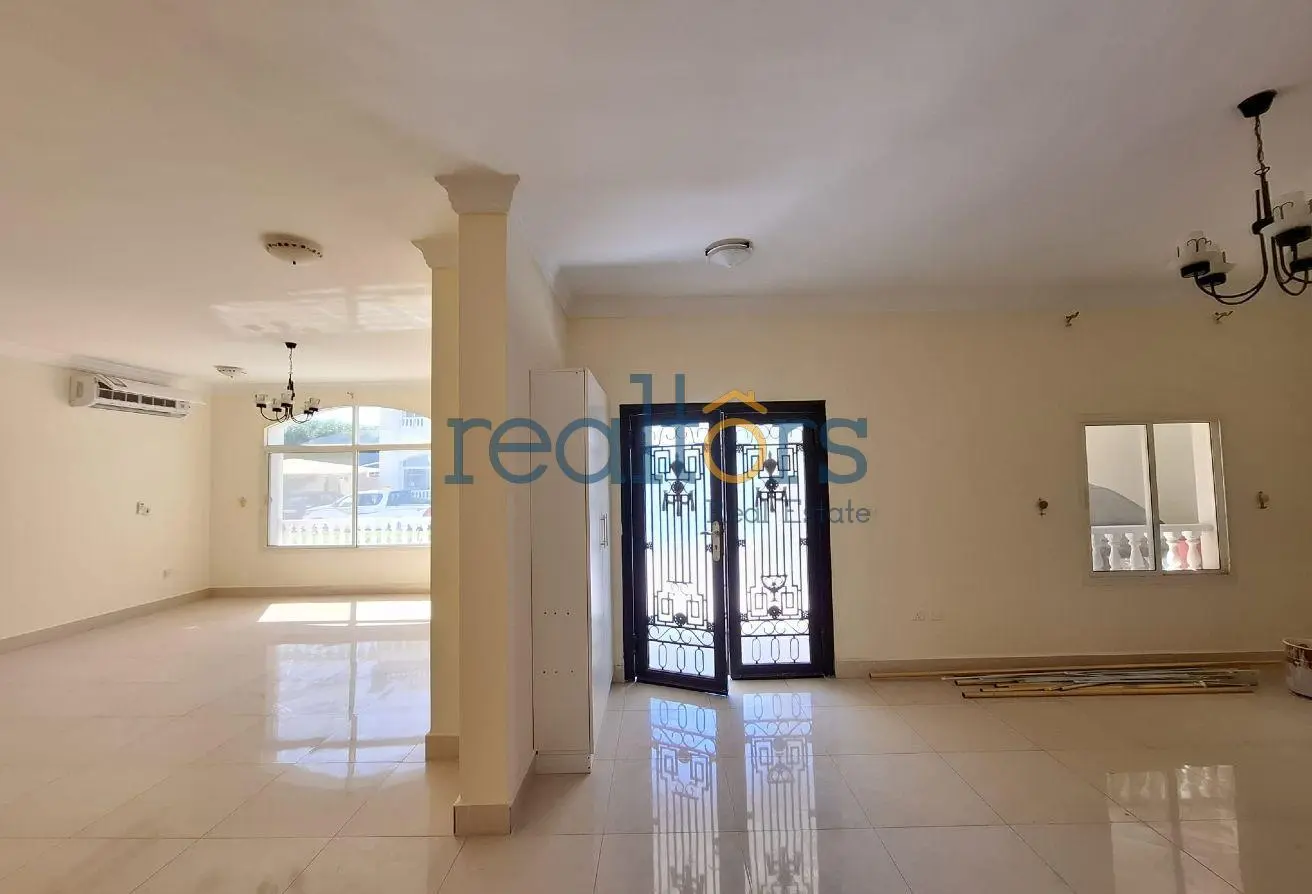 57781271 - Property Main Image