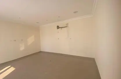 Apartment - Studio - 1 Bathroom for rent in Al Azizia Street - Al Aziziyah - Doha