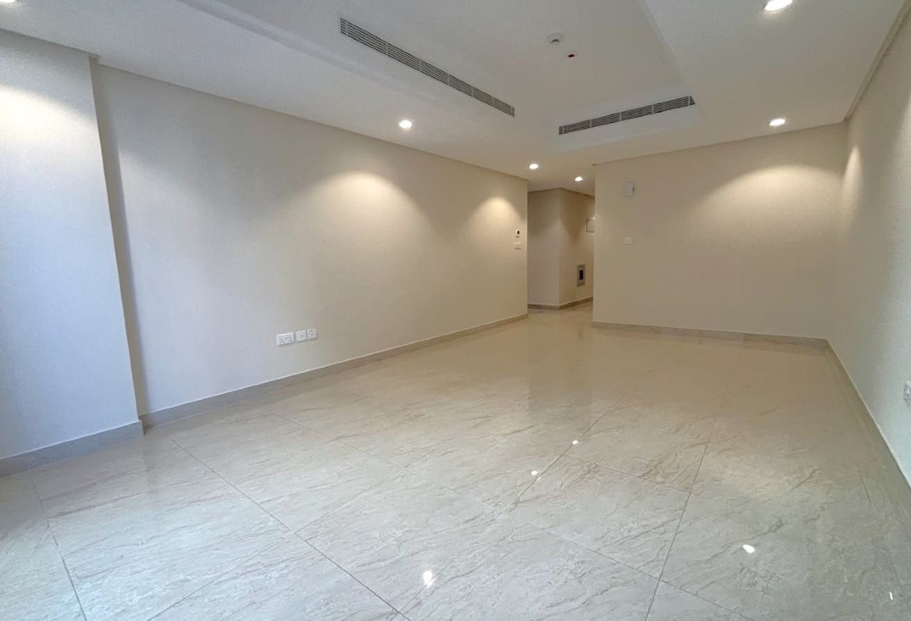 Huge units| 2BR- FF| Bills excluded |city view|