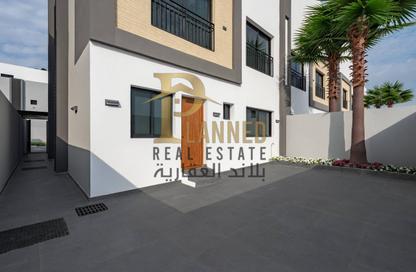 Villa - 5 Bedrooms - 5 Bathrooms for rent in Al Rayyan - Doha