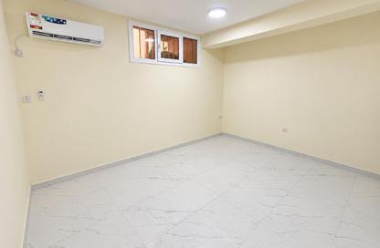Apartment - 1 - 1 for rent in New Salata - Salata - Doha