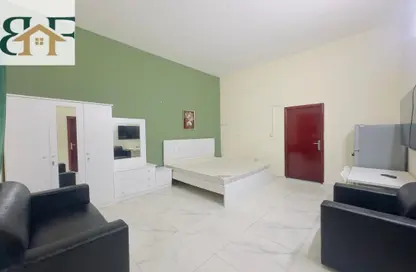 Apartment - Studio - 1 Bathroom for rent in Ammar Bin Yasser Street - Al Aziziyah - Doha