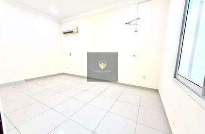 Villa - 6 Bedrooms - 4 Bathrooms for rent in Ain Khaled Villas - Ain Khaled - Doha