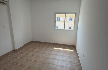 Apartment - 1 - 1 for rent in Bin Omran 35 - Fereej Bin Omran - Doha