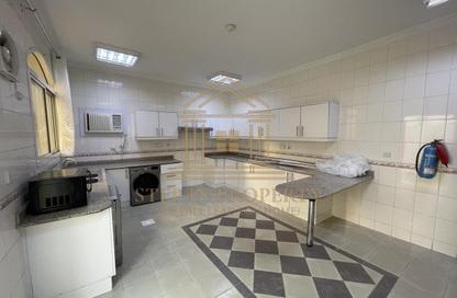 مجمع سكني - 5 غرف نوم - 4 حمامات للايجار في بيفيرلي هيلز الريان - بيفيرلي هيلز الريان - الريان - الدوحة