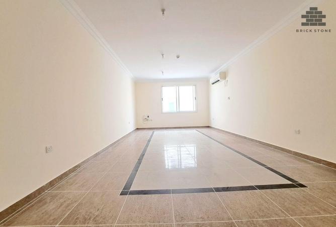 54493000 - Property Image 3