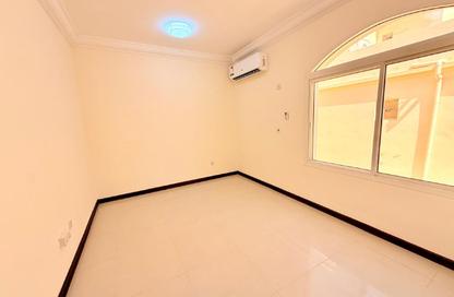 Compound - 3 Bedrooms - 3 Bathrooms for rent in Al Thumama - Al Thumama - Doha