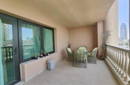 Apartment - 1 Bedroom - 2 Bathrooms for sale in Tower 10 - Porto Arabia - The Pearl Island - Doha
