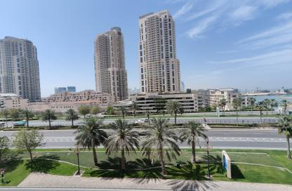 Apartment - 1 Bedroom - 2 Bathrooms for sale in Tower 10 - Porto Arabia - The Pearl Island - Doha