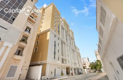 Apartment - 1 Bedroom - 2 Bathrooms for rent in Hadramout Street - Doha Al Jadeed - Doha