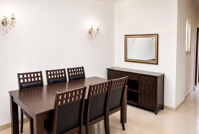 58310630 - Property Image 3