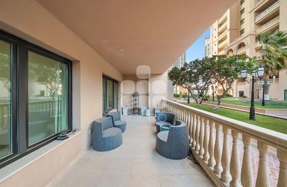 Apartment - 1 Bedroom - 2 Bathrooms for rent in West Porto Drive - Porto Arabia - The Pearl Island - Doha