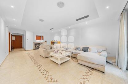 Apartment - 1 Bedroom - 2 Bathrooms for rent in West Porto Drive - Porto Arabia - The Pearl Island - Doha