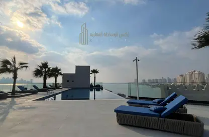 Apartment - 2 Bedrooms - 3 Bathrooms for rent in La Plage Centrale - La Plage - The Pearl Island - Doha