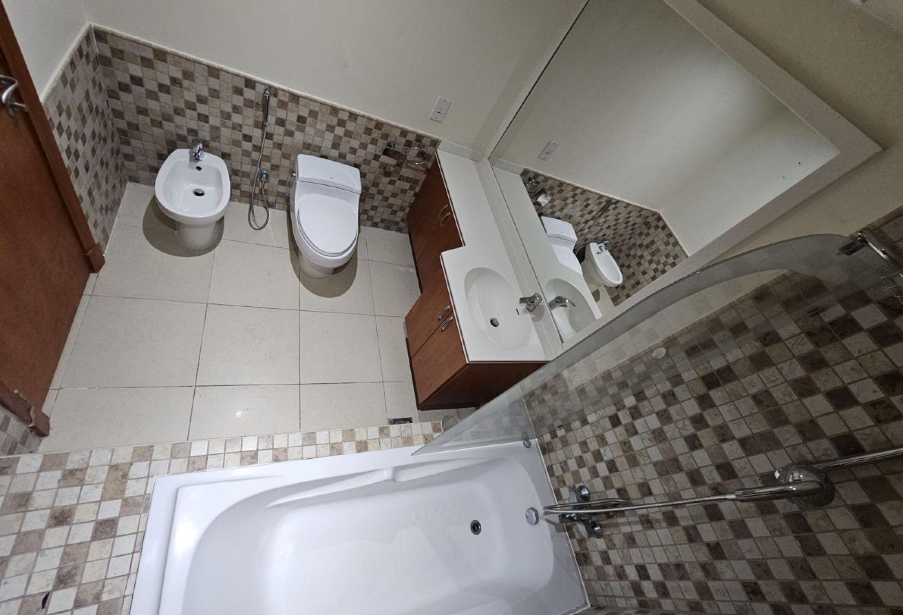 1 BHK | 2 Month Free | Porto Arabia | Pearl Qatar thumbnail 3